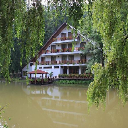 Guest House Lacul Linistit Moneasa Dış mekan fotoğraf