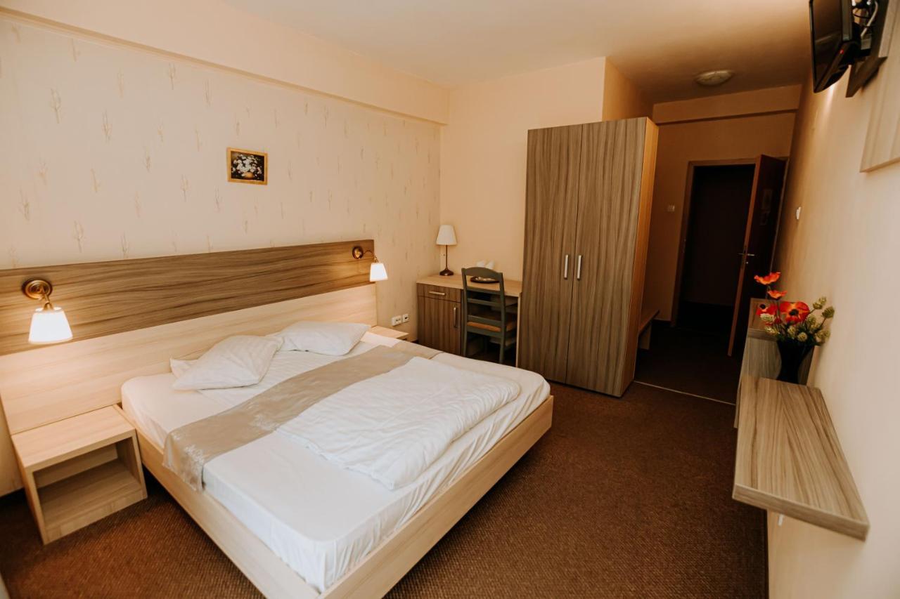 Guest House Lacul Linistit Moneasa Dış mekan fotoğraf