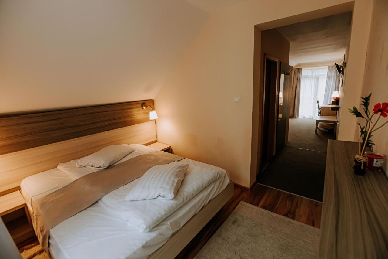 Guest House Lacul Linistit Moneasa Dış mekan fotoğraf