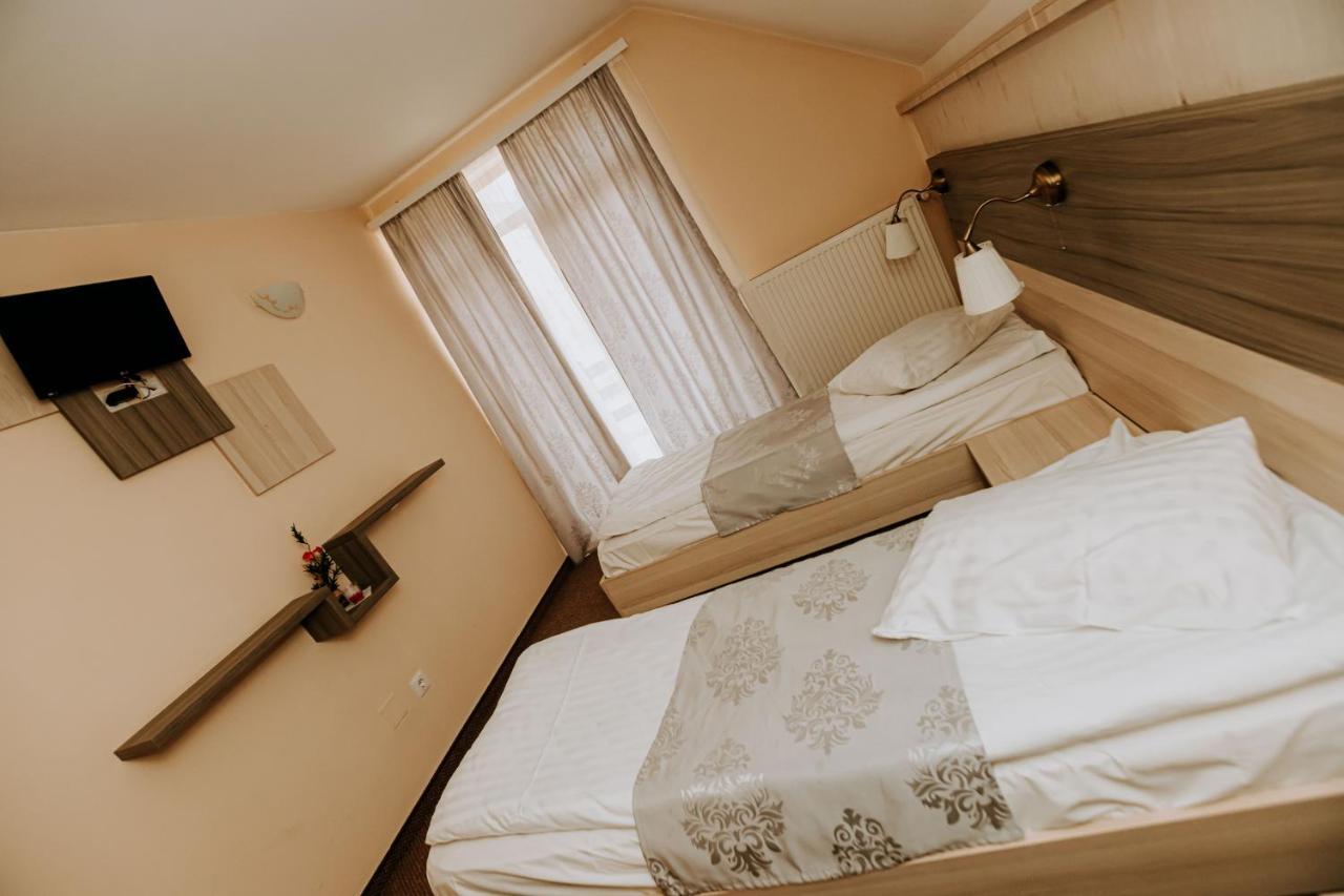 Guest House Lacul Linistit Moneasa Dış mekan fotoğraf
