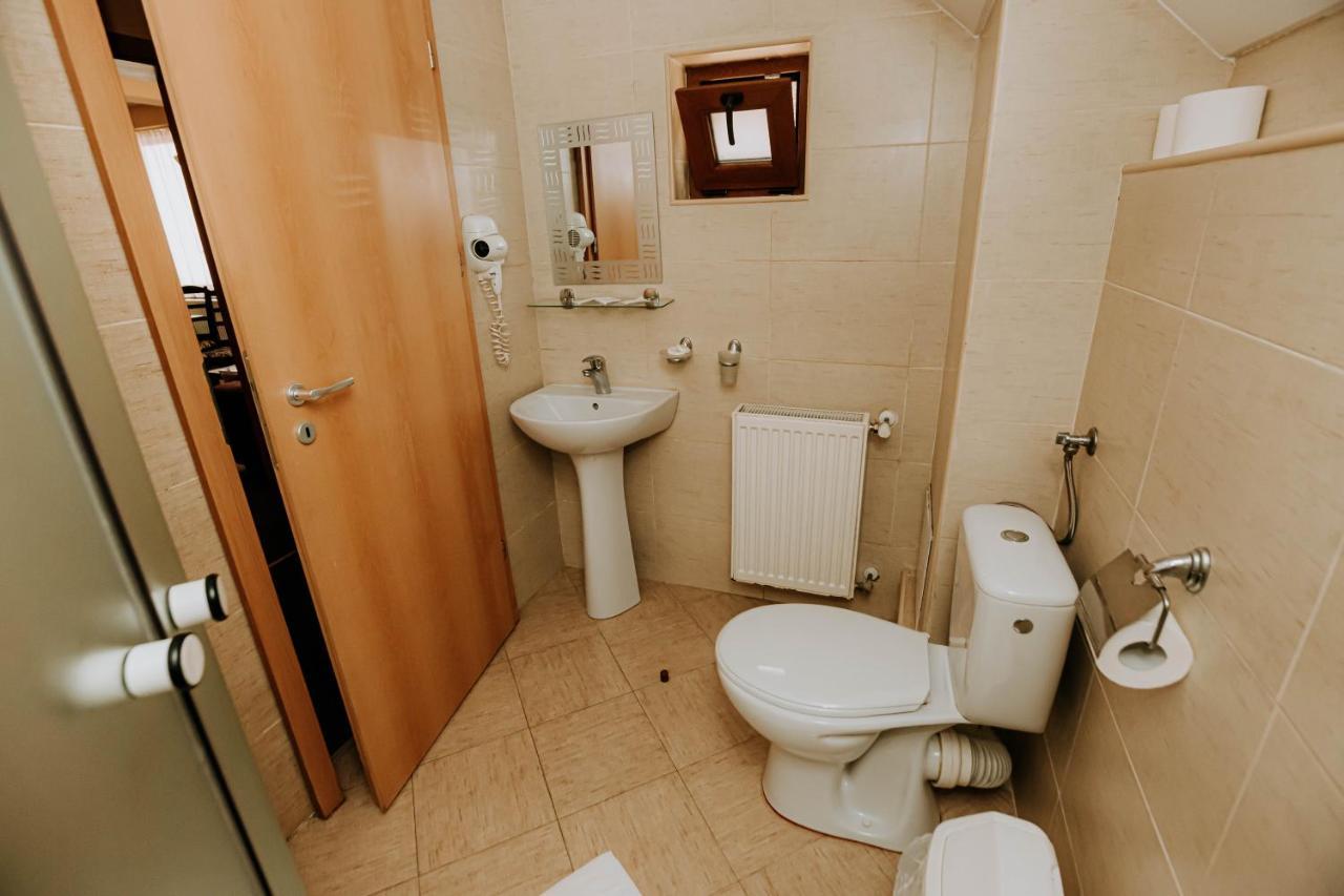 Guest House Lacul Linistit Moneasa Dış mekan fotoğraf